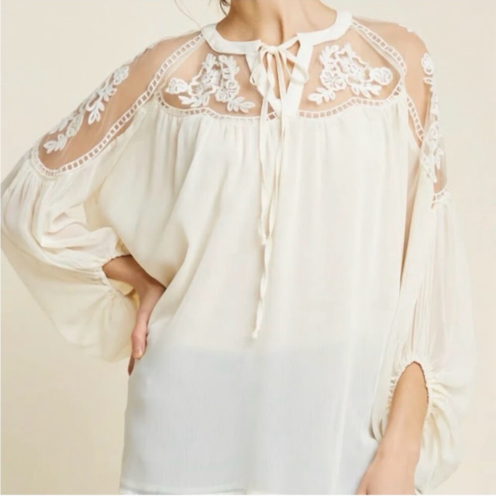 NWT Hayden Women‎ Cream Lace-Yoke Peasant Blouse with Tie Neck Size S/M